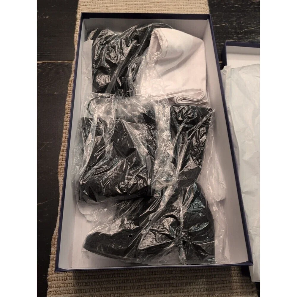 Stuart Weitzman Tieland Over-The-Knee Suede Boots Women's Size 6M W/ Box!!